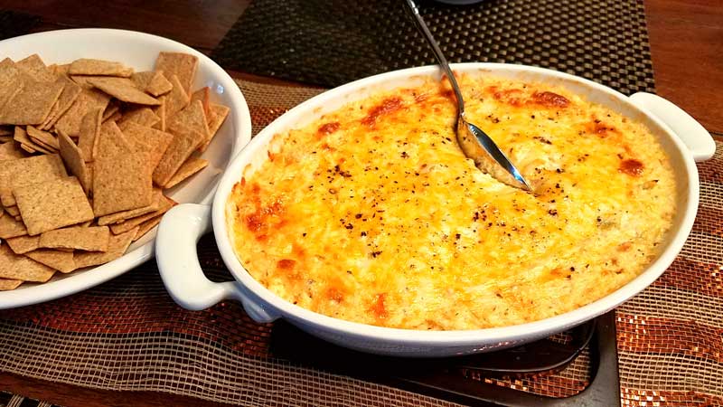 Hot crab and artichoke dip made with Seatech chilean rock crab meat. www.seatechcorp.com